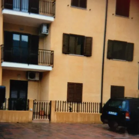 2 Bedroom Catanzaro *